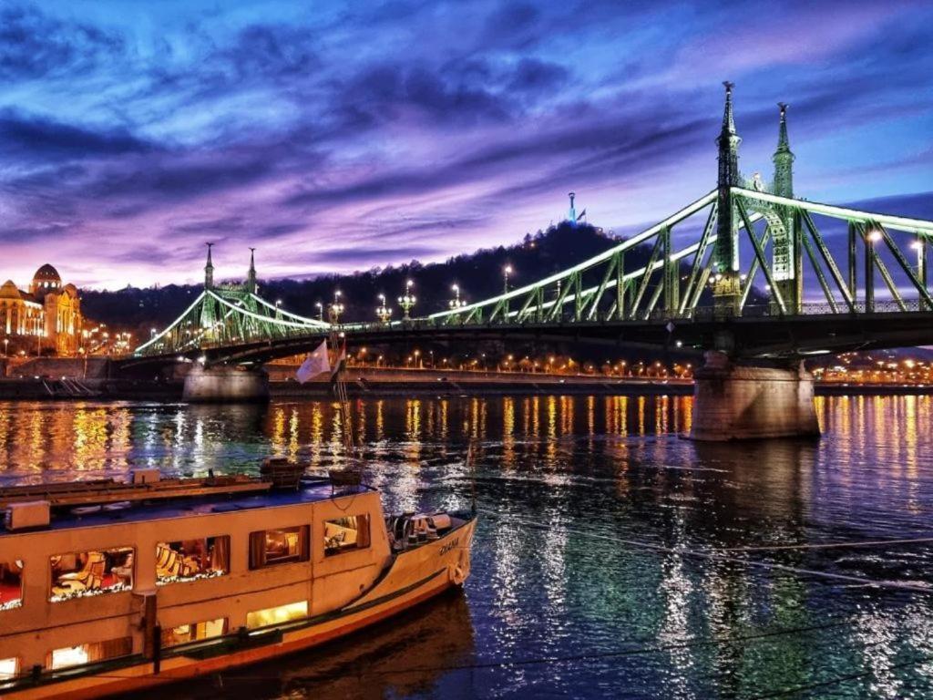 Ms Diana Hotel - Cruises Viena Exterior foto